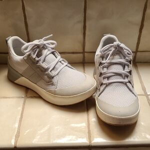 Sorel Gray Sneakers Minimalist Design